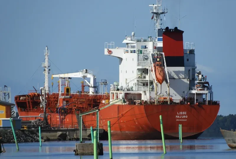 LISSE Tanker IMO 9439357 photo 5