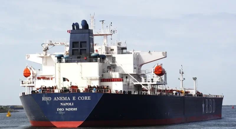 PS AMALFI Tanker IMO 9439395 photo 8