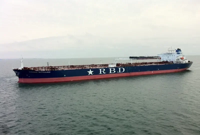 TOTONNO BOTTIGLIERI Tanker IMO 9439400 photo 8