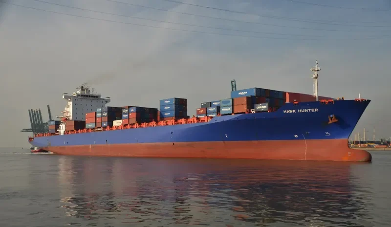 BSG BAHAMAS Container Ship IMO 9439498 photo 2