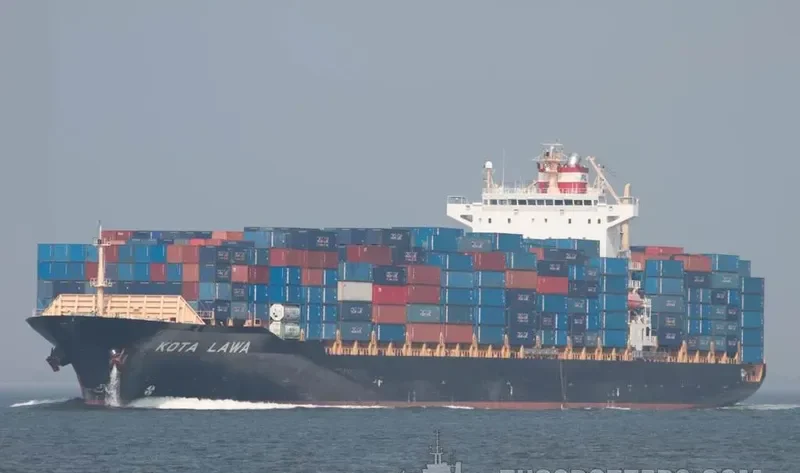 KOTA LAWA Container Ship IMO 9439709 photo 10