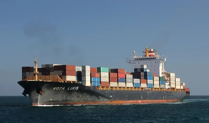 KOTA LUKIS Container Ship IMO 9439747 photo 7