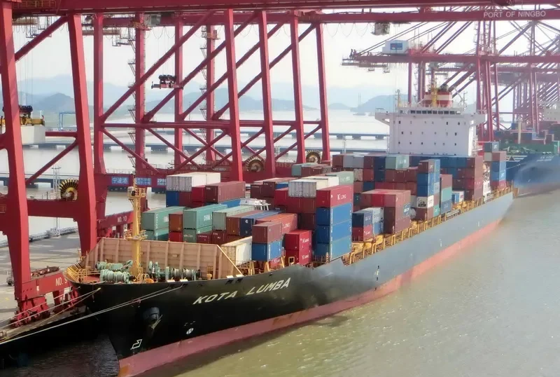 KOTA LUMBA Container Ship IMO 9439761 photo 4