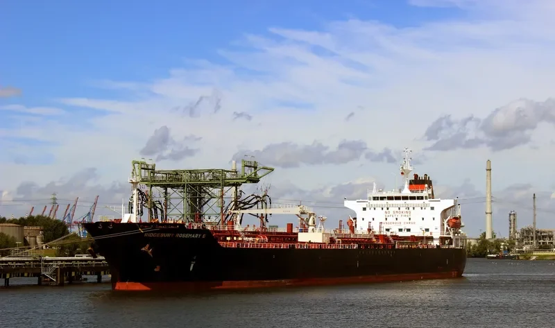 RIDGEBURY ROSEMARY E Tanker IMO 9439802 photo 4