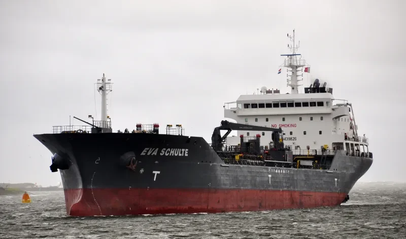 EVA SCHULTE Tanker IMO 9439826 photo 4