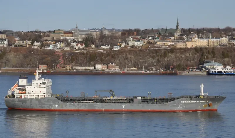 EVERHARD SCHULTE Tanker IMO 9439838 photo 8