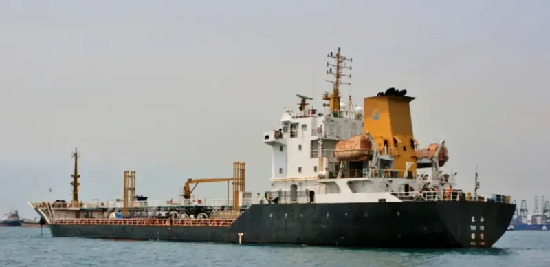KAMDHENU Tanker IMO 9440227 photo 4