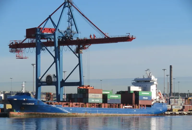 NINA A Container Ship IMO 9440605 photo 2