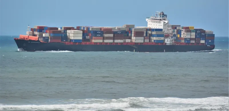 ANL WARRNAMBOOL Container Ship IMO 9440772 photo 2
