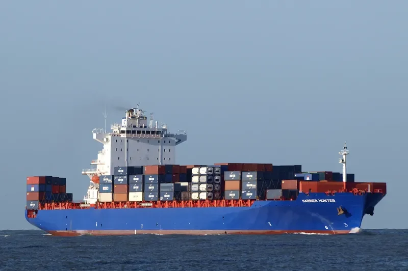 HARRIER HUNTER Container Ship IMO 9440784 photo 5