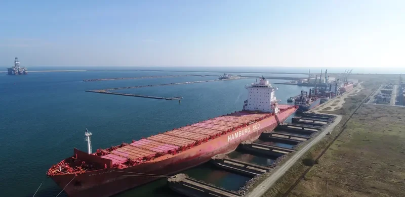 HERON HUNTER Container Ship IMO 9440801 photo 4