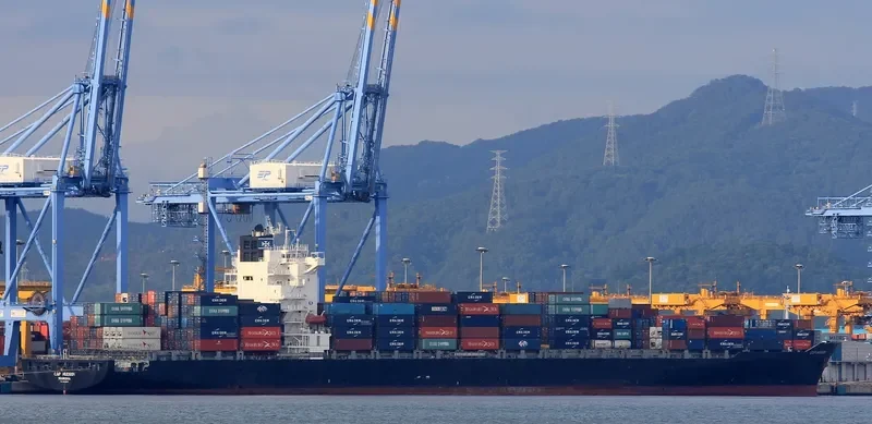 HARPY HUNTER Container Ship IMO 9440837 photo 4