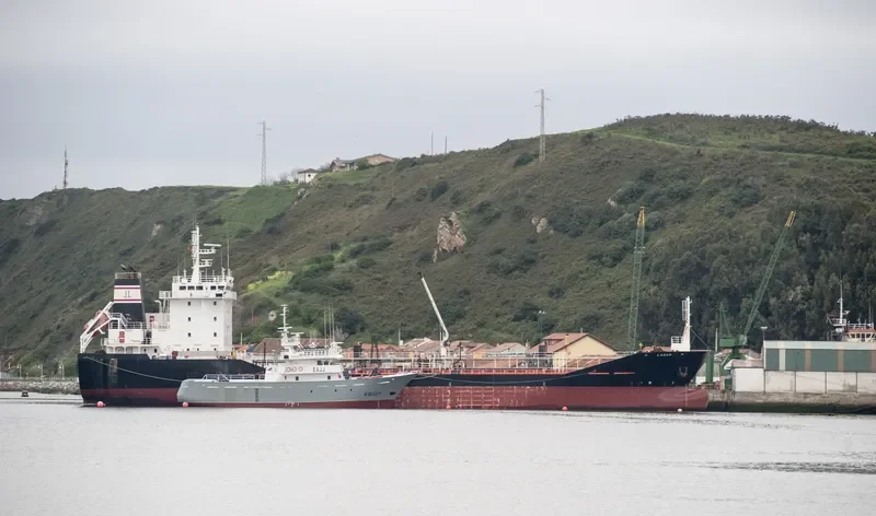 SINU BELLA Tanker IMO 9441219 photo 6