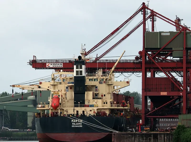 MARTIN Bulk Carrier IMO 9441350 photo 9