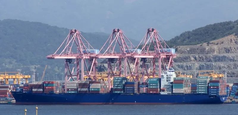 MP THE MCGINEST Container Ship IMO 9442172 photo 2