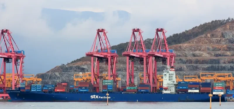 MP THE MCGINEST Container Ship IMO 9442172 photo 10