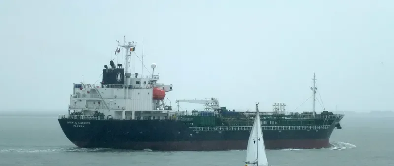 WOOJIN ELVIS Tanker IMO 9442665 photo 4