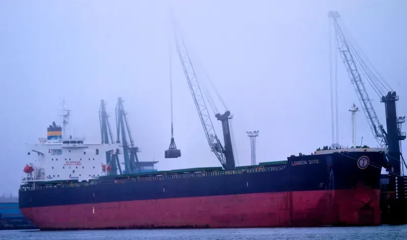 LONDON 2012 Bulk Carrier IMO 9442756 photo 10