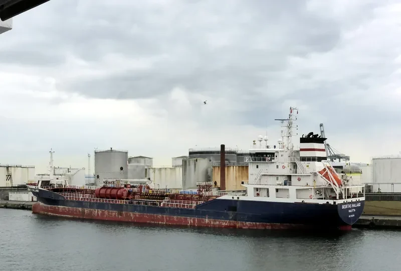 DONIA Tanker IMO 9442914 photo 3