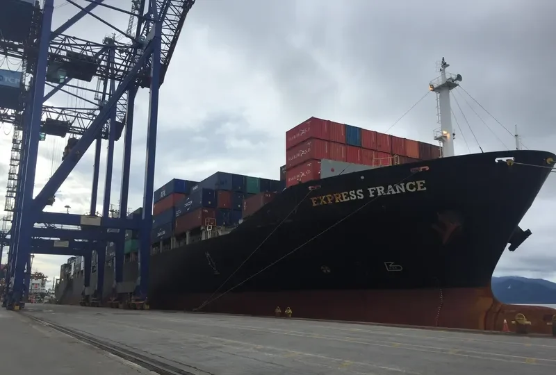 EXPRESS FRANCE Container Ship IMO 9443035