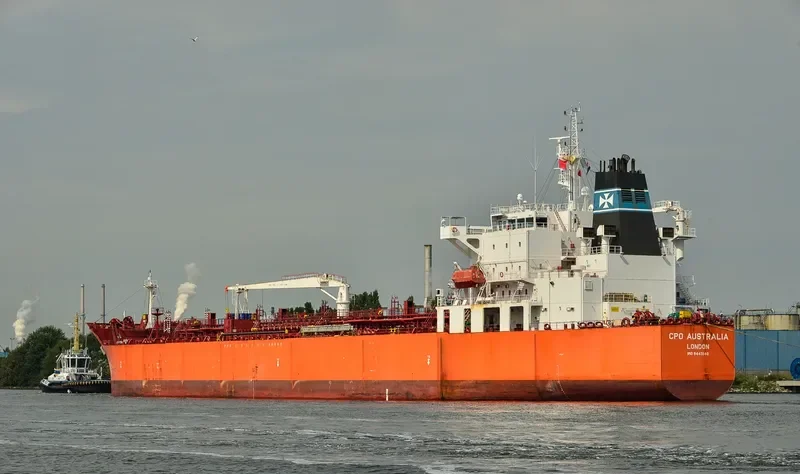 TORM AUSTRALIA Tanker IMO 9443140 photo 2