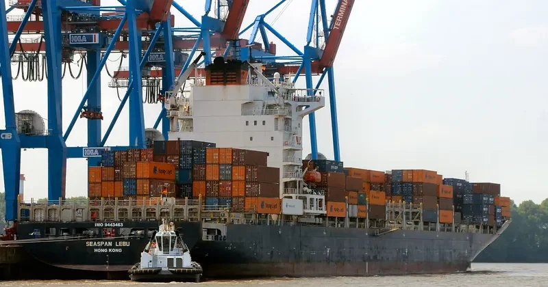 CMA CGM LEBU Container Ship IMO 9443463 photo 3