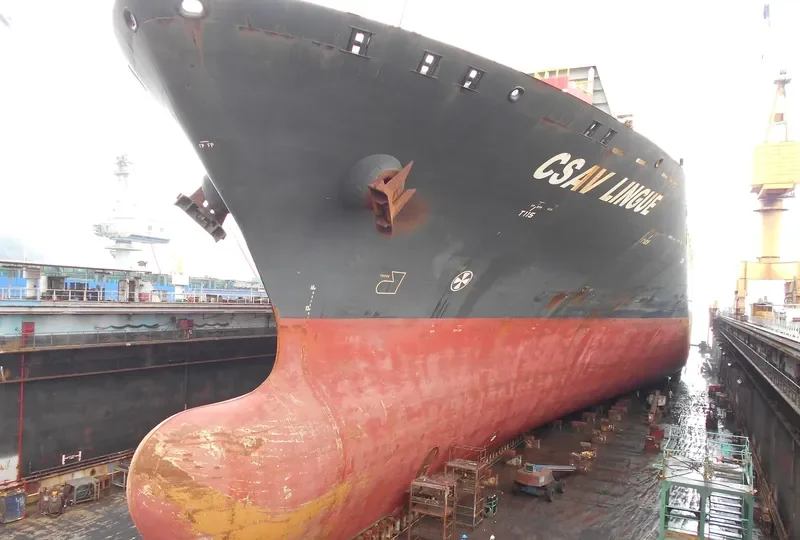 SEASPAN LINGUE Container Ship IMO 9443475 photo 5