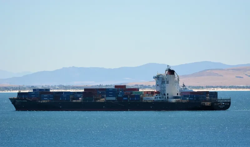 SEASPAN LINGUE Container Ship IMO 9443475 photo 7