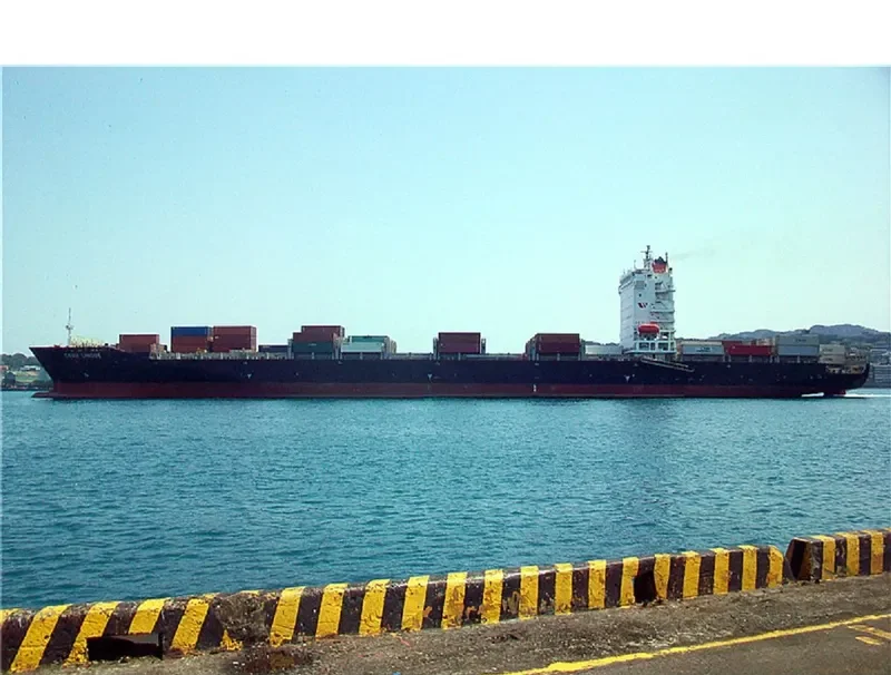SEASPAN LINGUE Container Ship IMO 9443475 photo 8