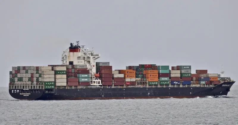 SEASPAN LUMACO Container Ship IMO 9443487