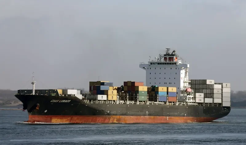 SEASPAN LUMACO Container Ship IMO 9443487 photo 6