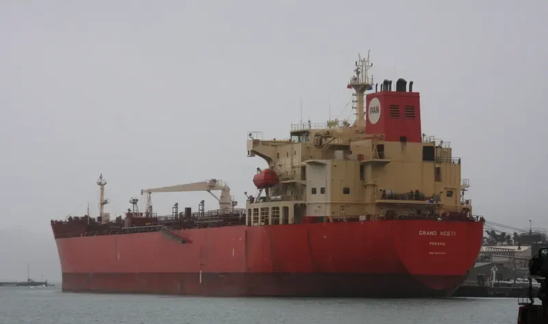 GRAND ACE11 Tanker IMO 9443853 photo 8