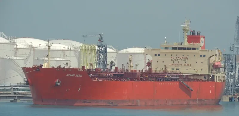 GRAND ACE11 Tanker IMO 9443853 photo 9