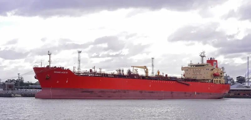 GRAND ACE10 Tanker IMO 9443877 photo 4
