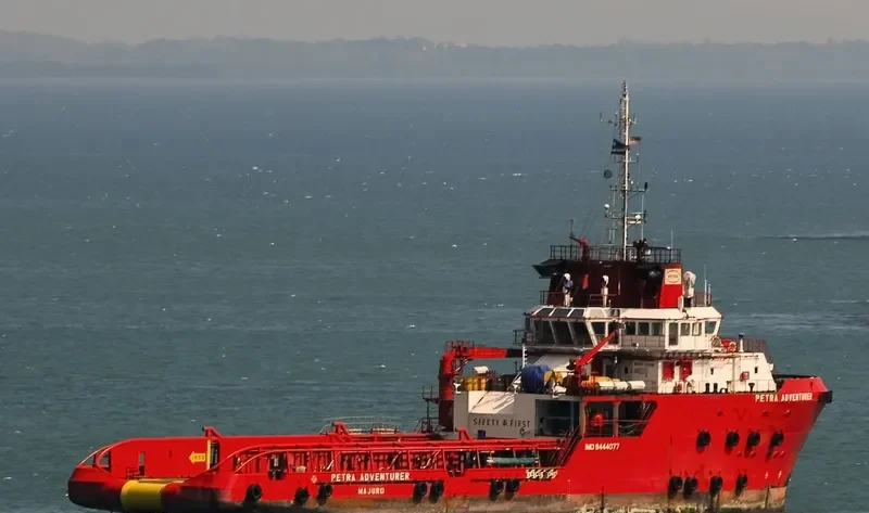 PERDANA ADVENTURER Offshore Vessel IMO 9444077 photo 4