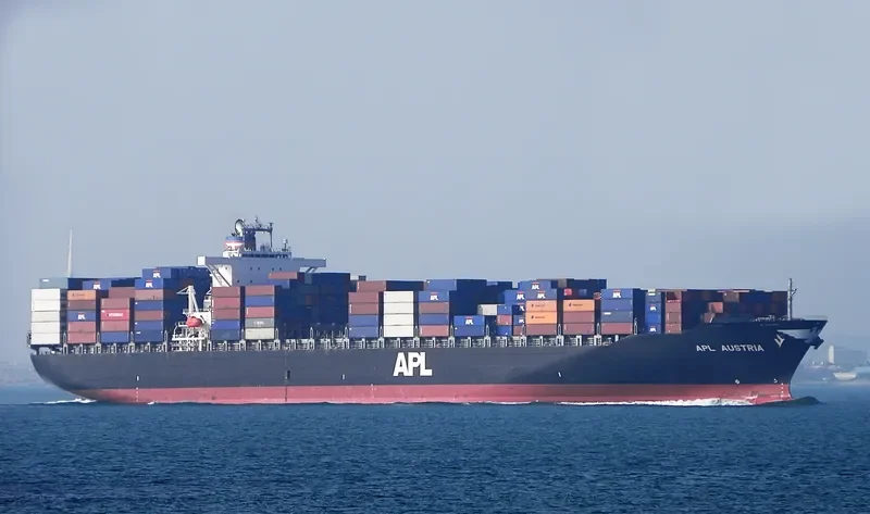 APL AUSTRIA Container Ship IMO 9444285 photo 4