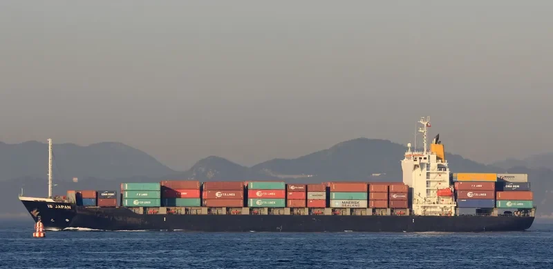 INTERASIA ADVANCE Container Ship IMO 9444948 photo 2