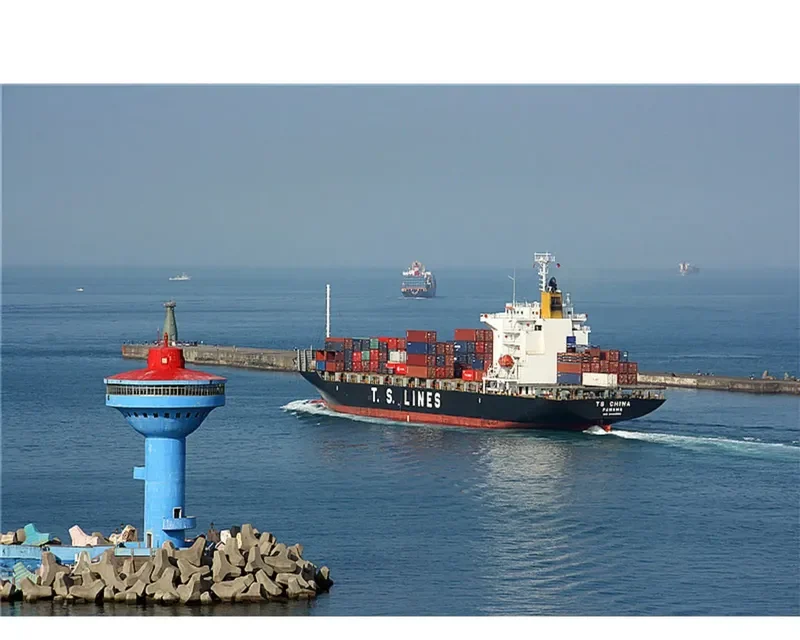 PUTNAM Container Ship IMO 9444950 photo 7