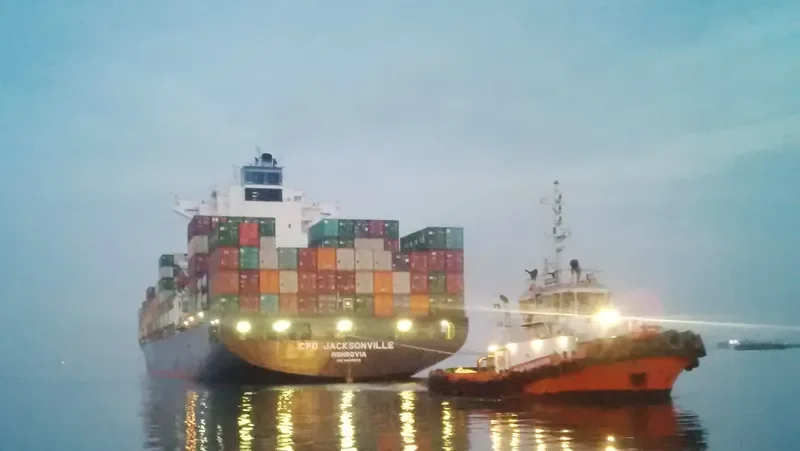 DEBUSSY Container Ship IMO 9445576 photo 2