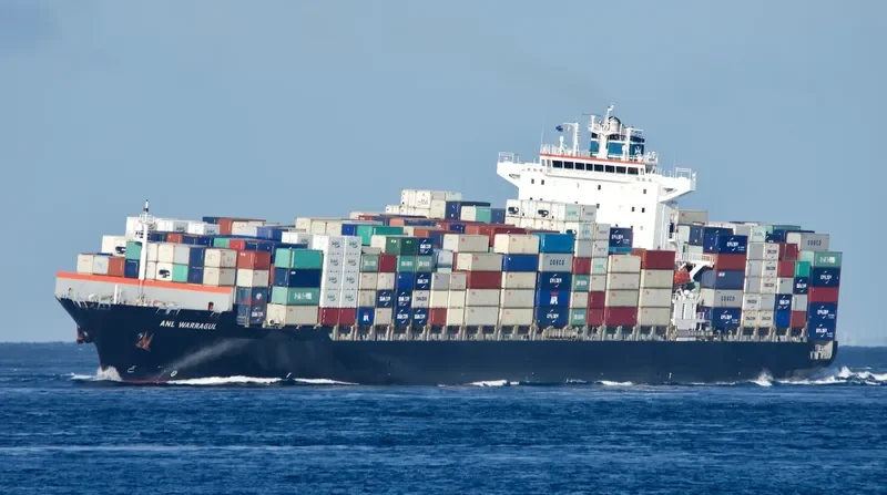 NAVIOS MIAMI Container Ship IMO 9445588 photo 6