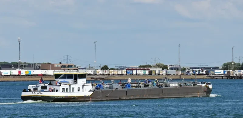 OAKLAND Tanker IMO 9445837 photo 5