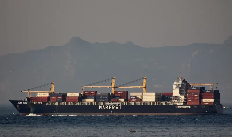 CELSIUS LIVERPOOL Container Ship IMO 9445904 photo 6