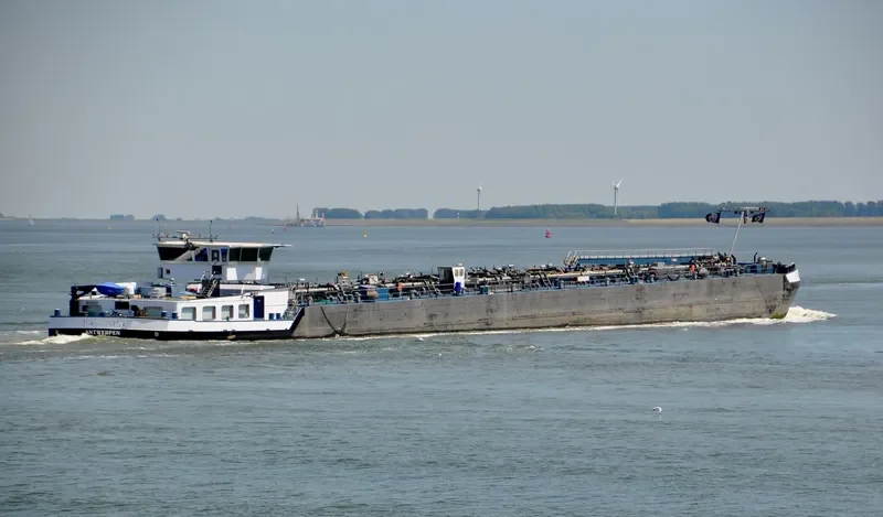 PAGANINI Tanker IMO 9445930 photo 5