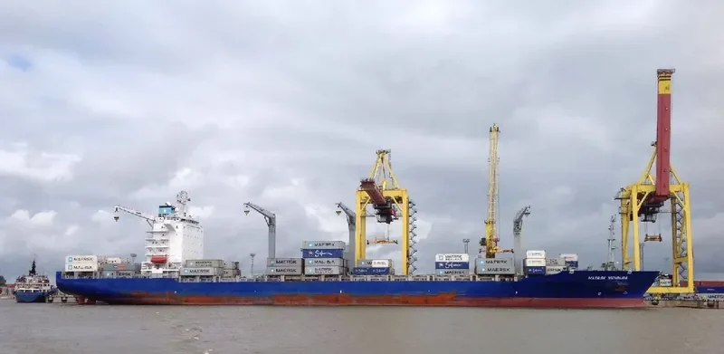 MAERSK NIENBURG Container Ship IMO 9446104 photo 9