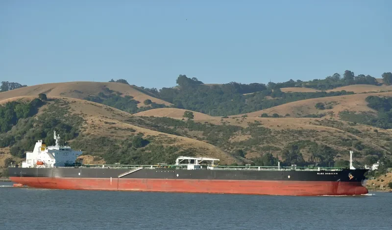 MARE DORICUM Tanker IMO 9446374 photo 7