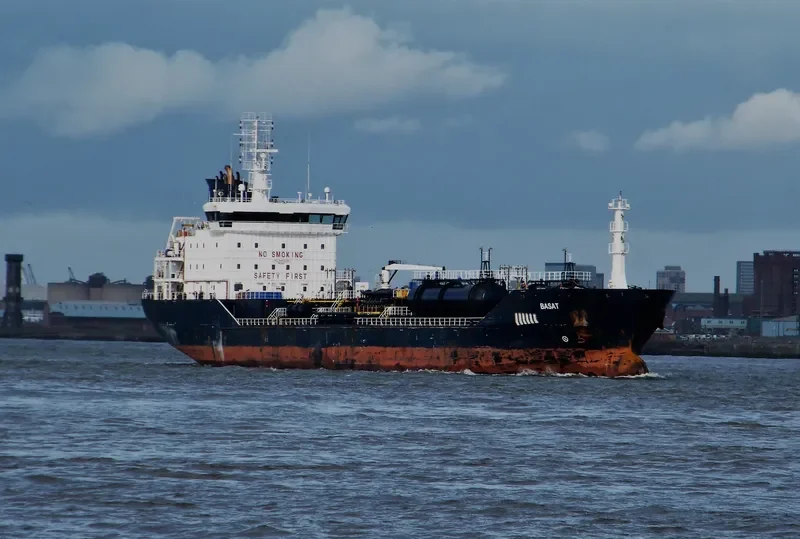 BASAT Tanker IMO 9447029 photo 4