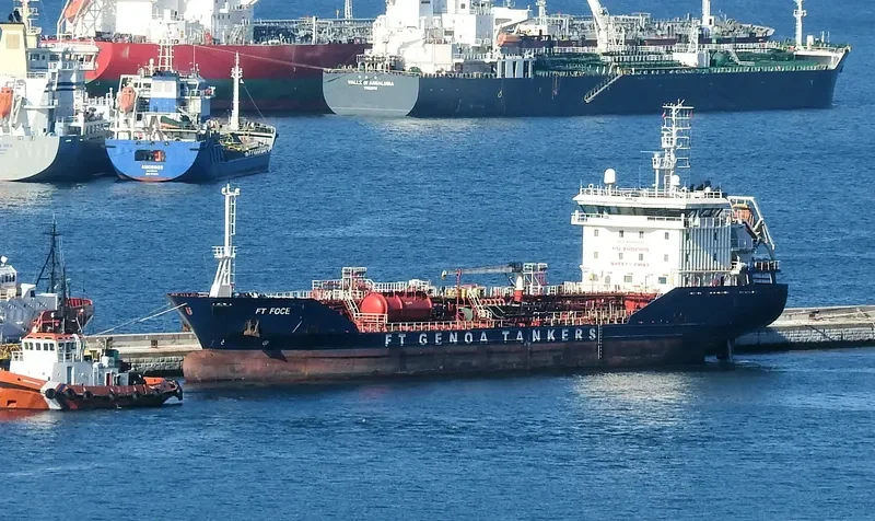 ORATUULIA Tanker IMO 9447237 photo 2