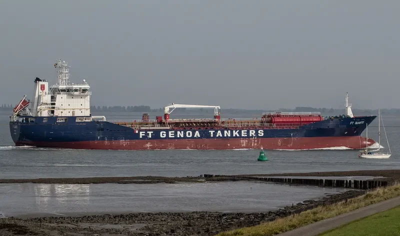 FT QUARTO Tanker IMO 9447330 photo 3
