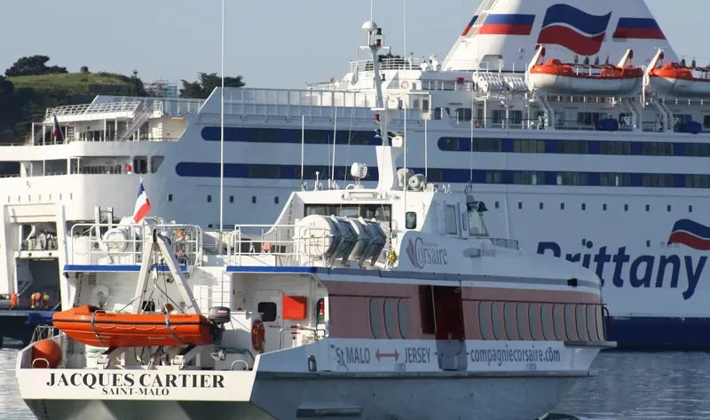 AIRES DE FORMENTERA Passenger Ship IMO 9447689 photo 8