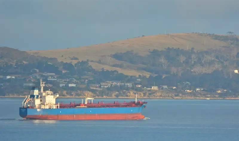 NH ERLE Tanker IMO 9447744 photo 7